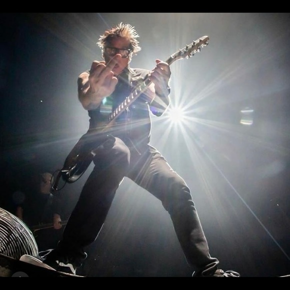 OFFSPRING “THE NOODLES FLY” Limited addition collaboration sunglasses - Picture 11 of 15